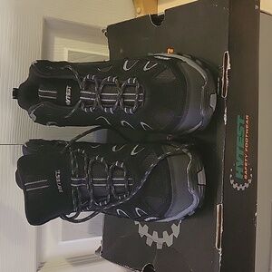 MEN'S Size 6 Hytest Steel Toe Hiker